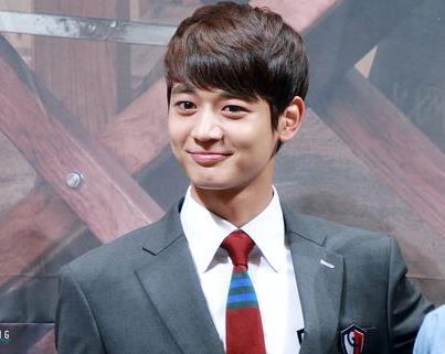 Minho Tumblr_mb5i63wO9Z1rnkk08o2_500