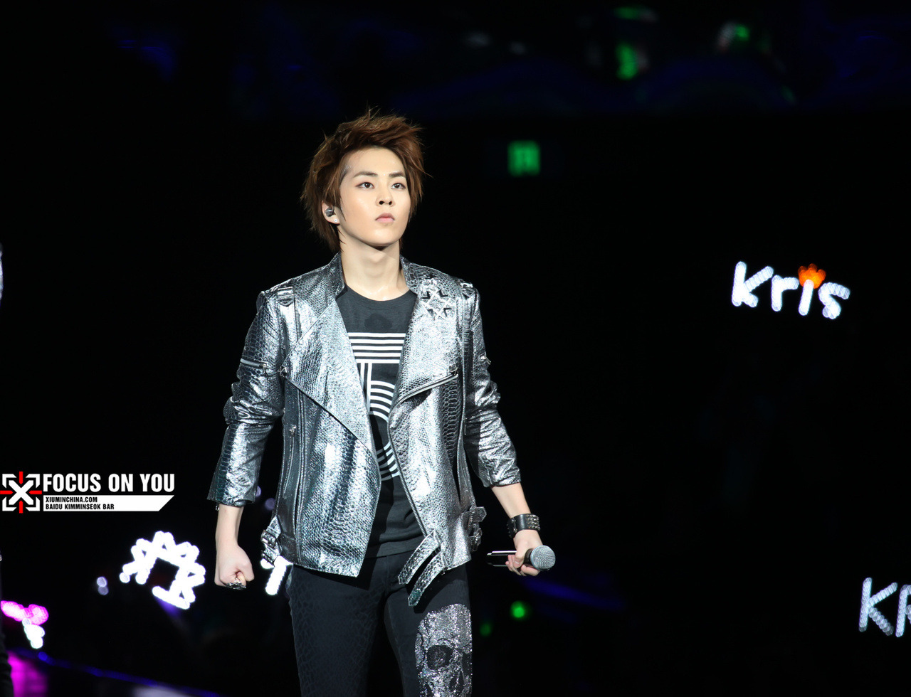 [Fantaken] 021012 EXO M Xiumin @ Chinese & South Korean Song Festival Tumblr_mbb8l4ZmLX1qhmxnlo1_1280