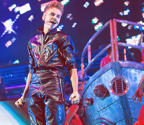 Justin Bieber [3] - Page 12 Tumblr_mbc9m29Xg61qhtyewo1_500