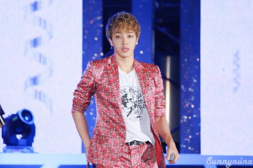 [PICS][07.10.2012] KiKwang @ China-Korea International Students Festival Tumblr_mbhb4aa5PO1qzjehuo1_500