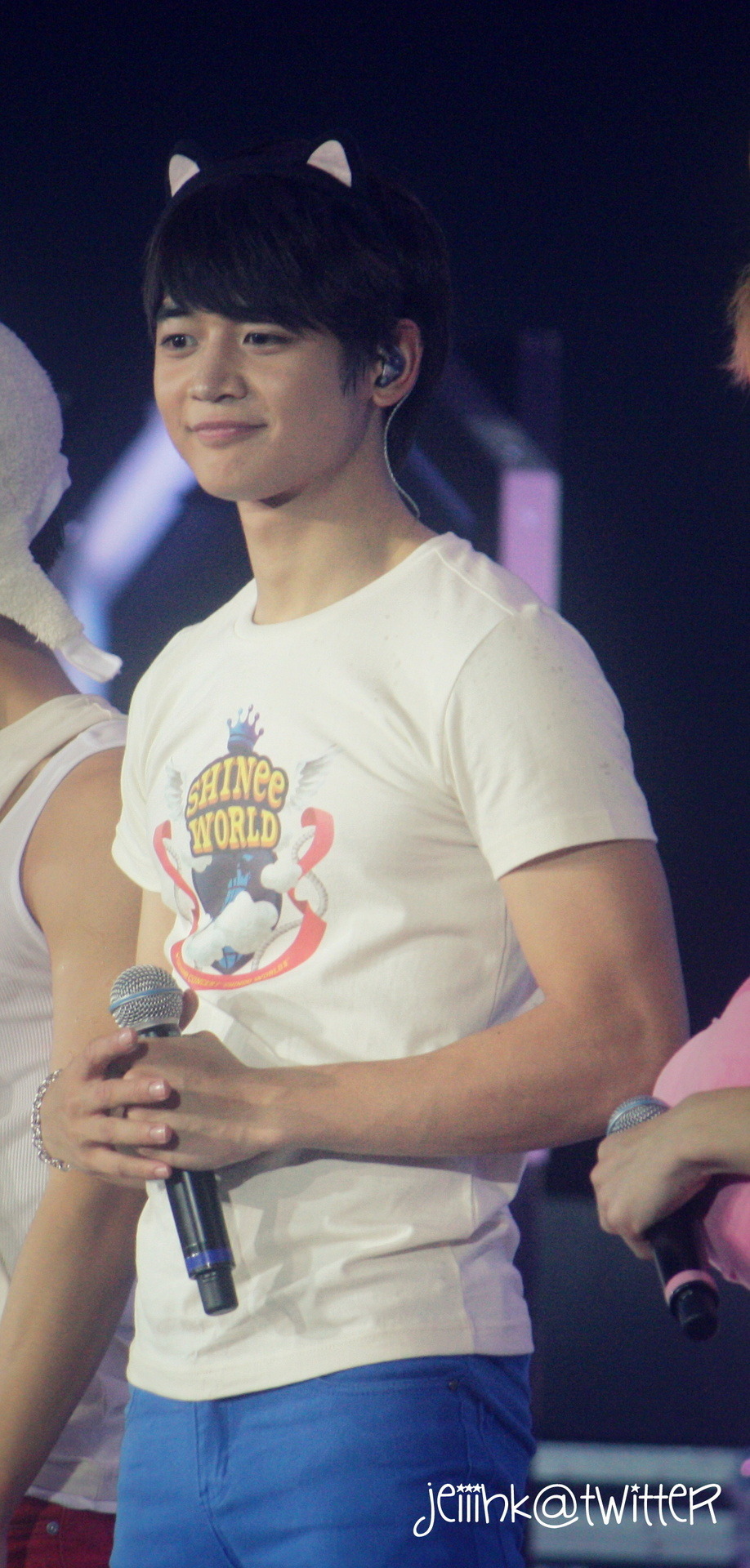 121027 Minho @ SHINee World Concert en Hong Kong Tumblr_mckisopStF1qdtvhxo8_1280