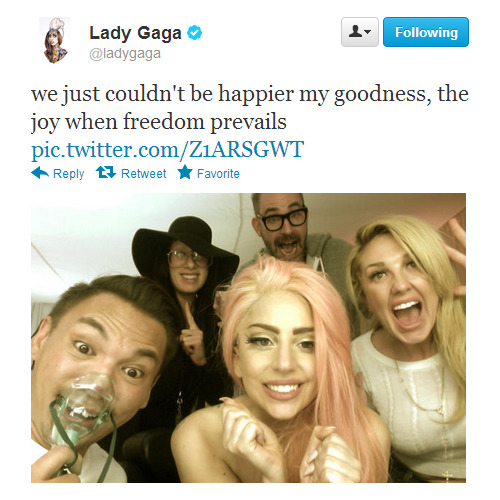 Lady Gaga >> Redes sociales [3] - Página 45 Tumblr_md3p8sYi5W1qdmb8eo1_500