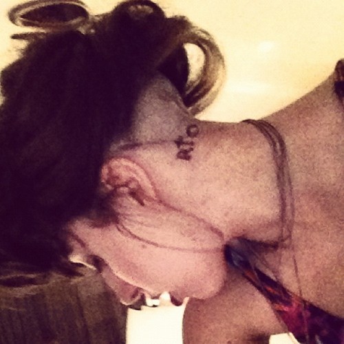 gaga gets new tattoo Tumblr_mdajd6JvlG1qdmb8eo1_500