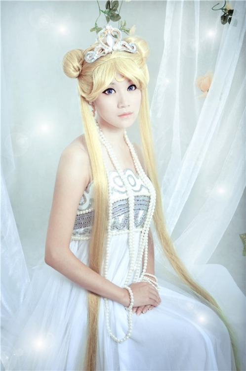 Muestra tu Cosplay favorito de Serena, Sailor Moon o la Princesa Serenity - Página 2 Tumblr_mdjuv1hYx21rkmgigo1_500