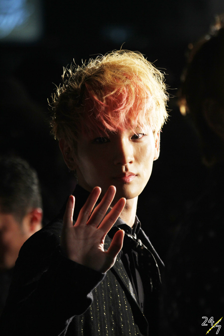 121119 Key @ Korean Popular Culture & Arts Awards Tumblr_mdrcweA5Ra1r5kb7po1_1280