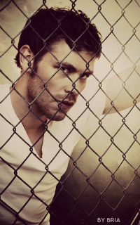 Joseph Morgan Tumblr_mdv5stjNQt1rk9elqo5_250