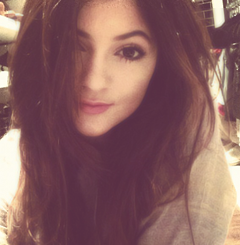 La présentation de Kylie Jenner. Tumblr_mdwlmo6nse1rz8zl7o1_250