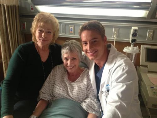  Fotos - Imagenes Nuevas Justin Hartley  - Página 2 Tumblr_me9x3eWMR51r1oimdo1_500