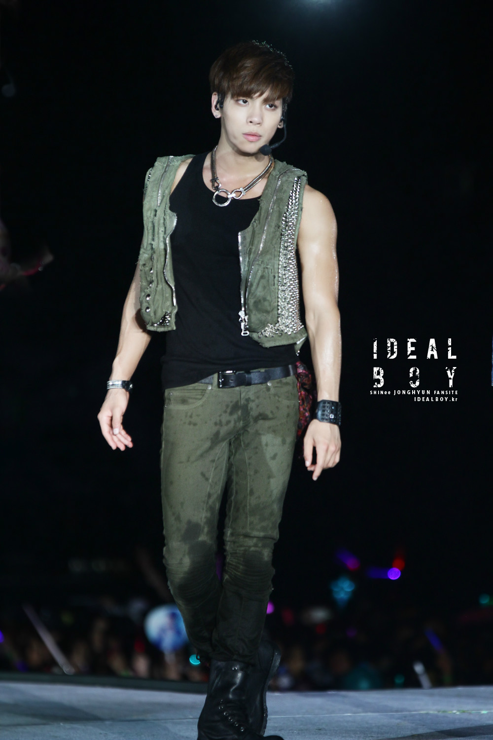 121125 Jonghyun @ SMTOWN Bangkok Tumblr_meag0aMY5e1qdtvhxo3_1280