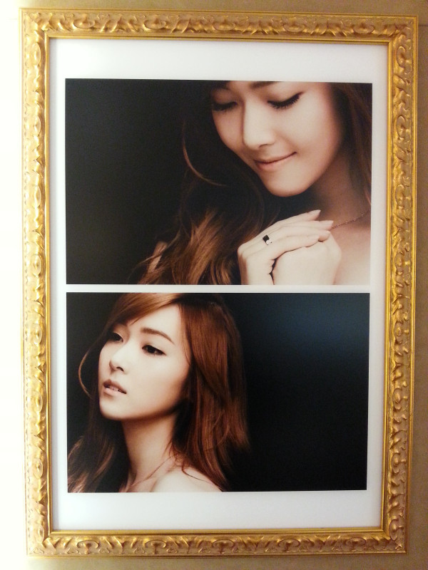   [PICS] Jessica @ exhibición Cartier Love Tumblr_mec8nwsHXU1rheyf6o2_1280