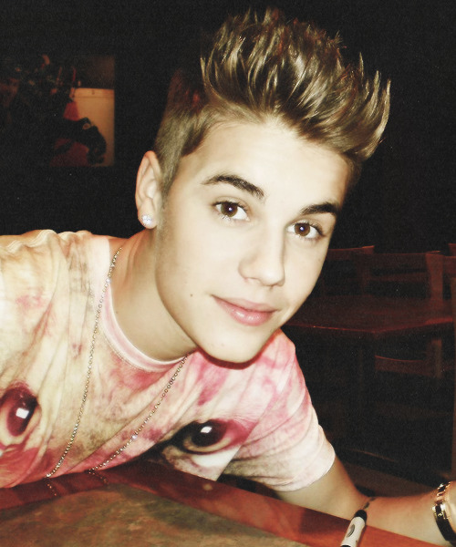 NEw Bieberpics <3 - Seite 5 Tumblr_mk8bbgzPPw1r70nffo1_500