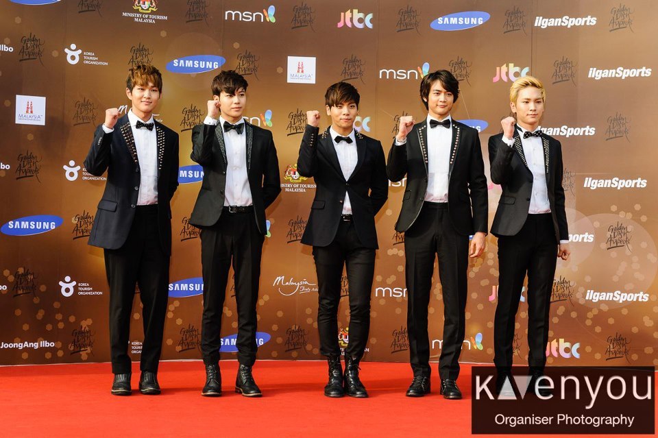 130115 SHINee @ 27th Golden Disk Awards Tumblr_mgnz2oFaRc1qdtvhxo2_1280