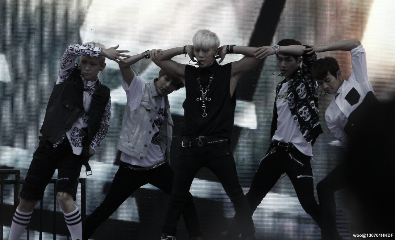  130701 SHINee @ HongKong Festival Tumblr_mp9ev1mtWj1r8fs1io1_1280