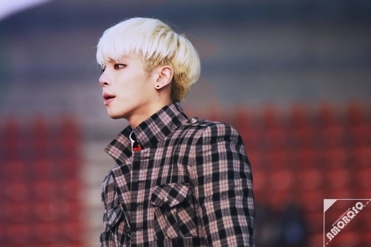 131114 Jonghyun @ Melon Music Awards 2013 Tumblr_mw9i58fjFu1qzk8j4o1_1280