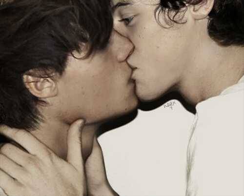 The kiss [Larry] Tumblr_mx5kb0HoGp1sexw5oo1_500