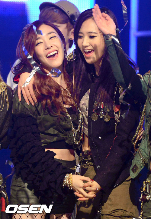  [ PICS] 10.01.13|  MNet M! Countdown "I Got A Boy"  Tumblr_mgeq53SUn41rp2chco1_500