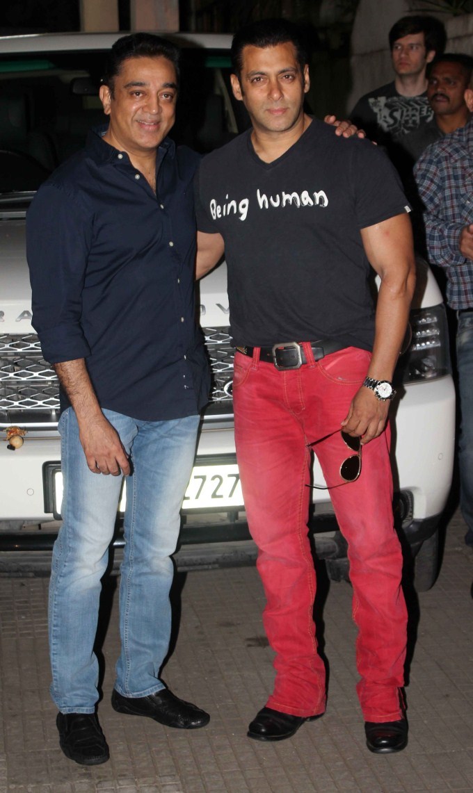 ★ Salman Khan at Vishwaroopam screening ! Tumblr_mhk61zo2DY1qctnzso8_1280