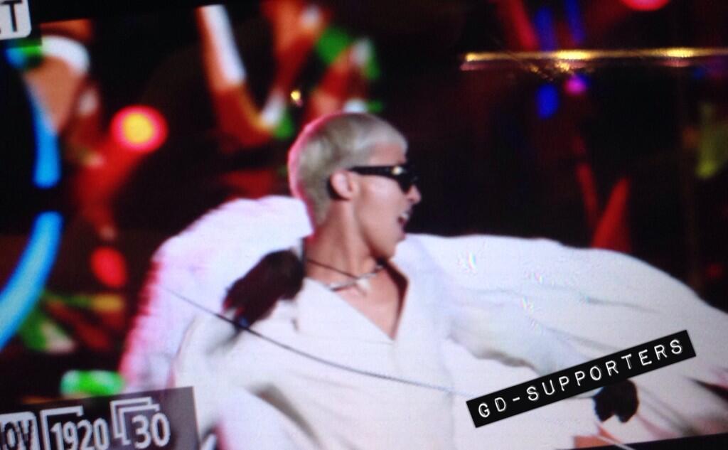 [17/10/2013][Photos] GD và Hyungdon trong Infinity Challenge Music Festival Tumblr_mutcvtiQs21qb2yato6_1280