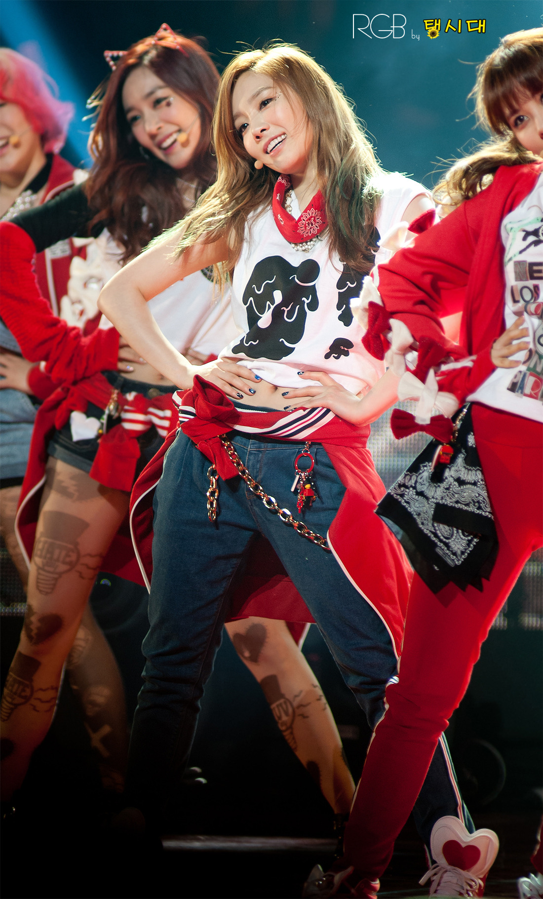 [PIC][06-01-2013]SNSD biểu diễn tại "KBS Open Concert" vào chiều nay - Page 4 Tumblr_mganeaYYab1rs68xto3_1280