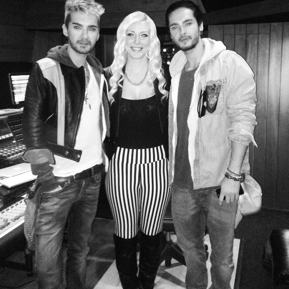 [19.11.2013] Nova Foto: Bill e Tom kaulitz com Lauren Paul  Tumblr_mwio7zOT411rv3ublo1_1280