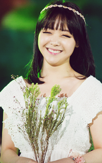 femme - Bang Minah [Girl's Day] Tumblr_mlr3alTHx21rvpcdxo5_250