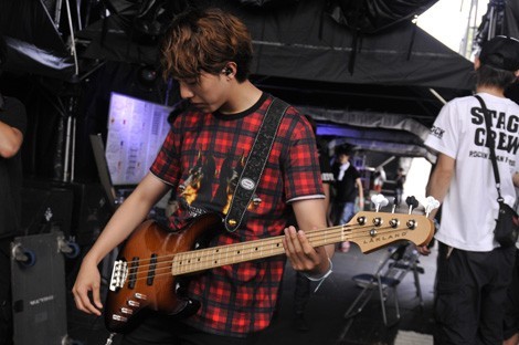 [Photos|Scans] THE STORY OF CNBLUE / NEVER STOP Tumblr_mzg2rryOX41rgxfbio8_500