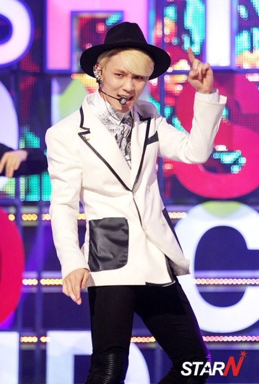 130501 Key @ MBC Show Champion Tumblr_mm5t55M5F01r5kb7po1_1280