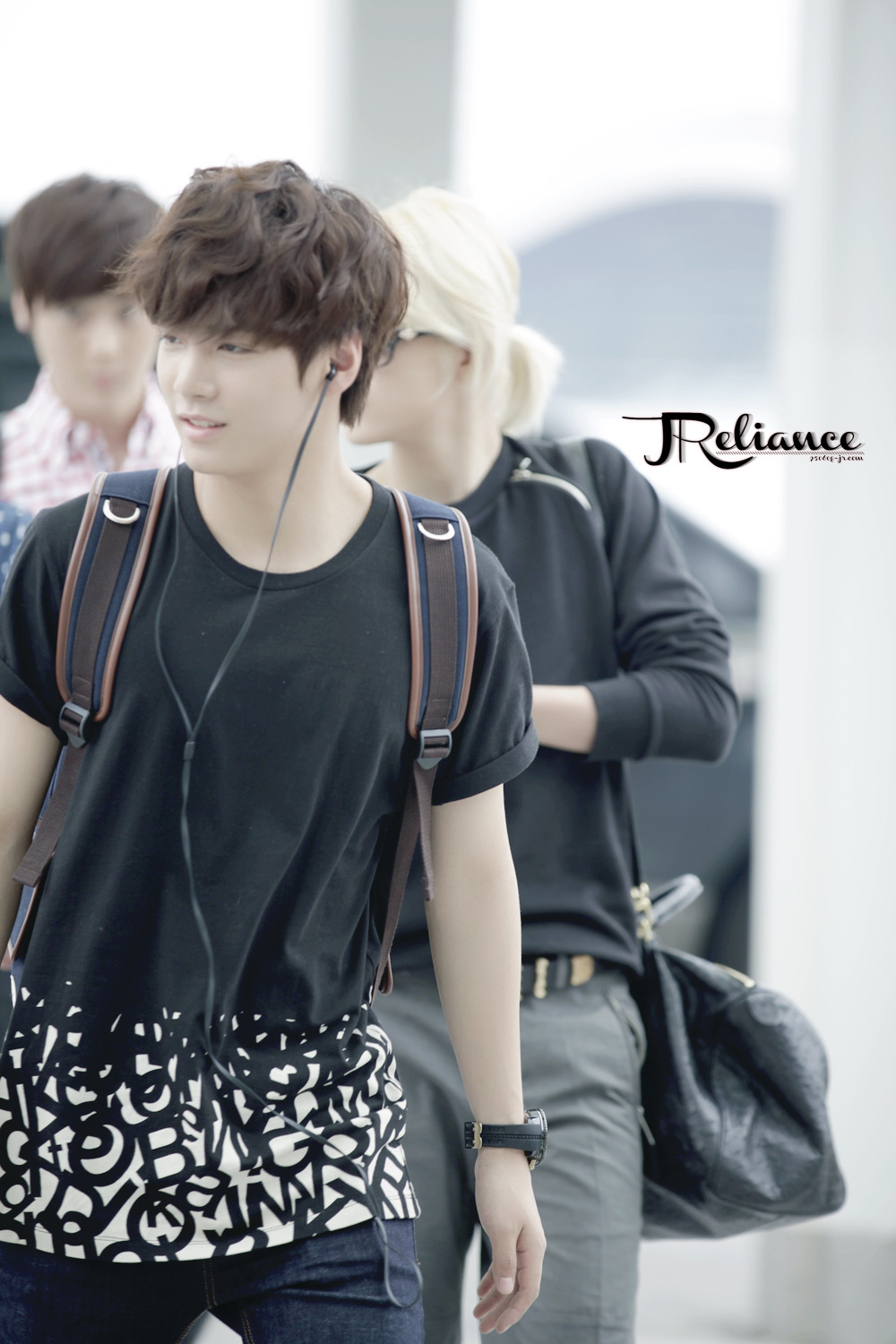 130621 NU'EST Incheon Airport ✈ Singapore Tumblr_mor4dr7A8D1rx06jwo1_1280