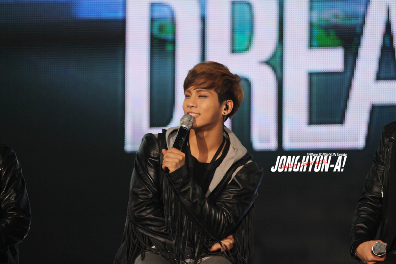 130220 Jonghyun @ Comeback show Tumblr_mjm3b2aOaK1r36tcgo1_1280