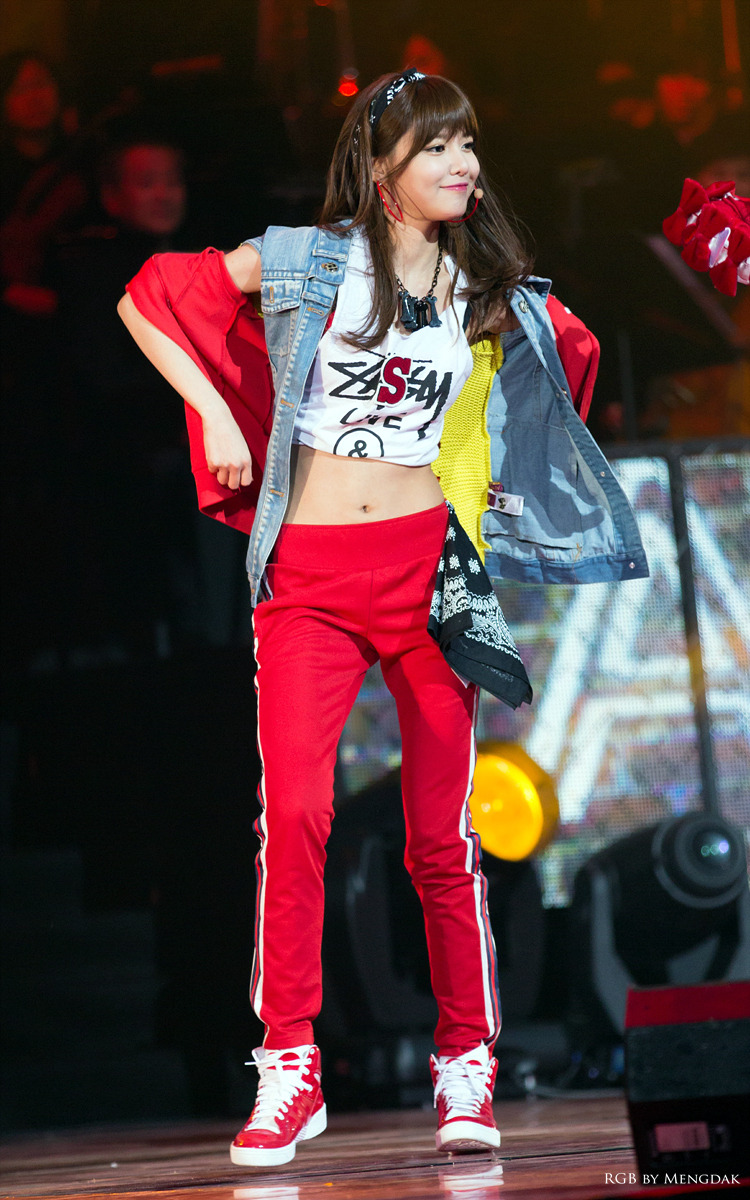 [PIC][06-01-2013]SNSD biểu diễn tại "KBS Open Concert" vào chiều nay - Page 3 Tumblr_mgamgq2azz1rs68xto4_1280