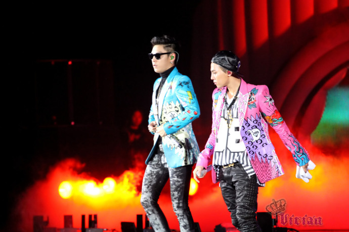 [PhoHD] ALIVE Tour 2012 ở Hồng Kông (8-9-10/12/2012) Tumblr_methkzzdyS1rhpiaho2_1280