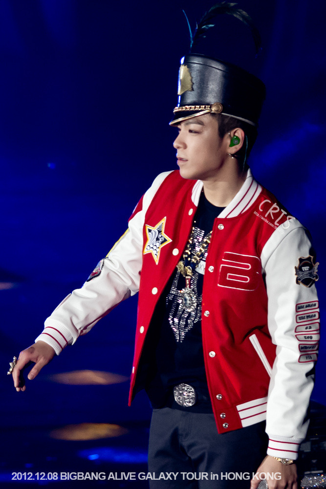 [PhoHD] ALIVE Tour 2012 ở Hồng Kông (8-9-10/12/2012) Tumblr_merj0aZ2uf1rhpiaho7_r1_1280