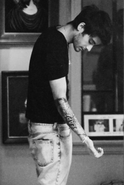 °°TÁCTICAS DE FUEGO°° [zayn malik y tu] - Página 3 Tumblr_mkgbtuneXT1rzag89o2_250