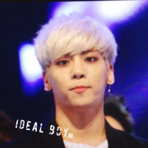 130523 Jonghyun @ MCountdown! Goodbye Stage Tumblr_mn8z1kKxI71r36tcgo1_500