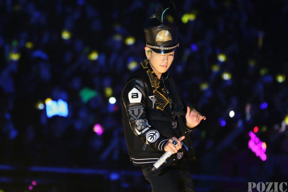 [PhoHD] ALIVE Tour 2012 ở Hồng Kông (8-9-10/12/2012) Tumblr_meuh7qigPD1rd8m4do1_1280