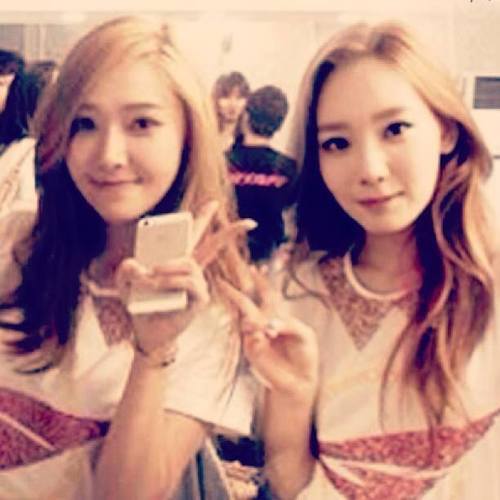 TaeSica (TaeYeon ♥ Jessica) - Página 4 Tumblr_mqaxmexA8v1rq8vego1_500