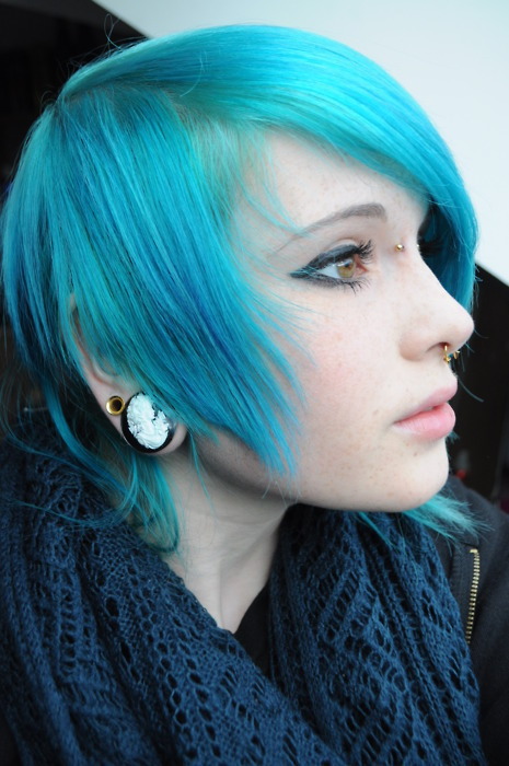 Floodage sur les Cheveux Bleus! - Page 20 Tumblr_mhpveqWwwp1qmpgy8o1_500