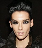 [15.05.13]Bill Kaulitz Processou a Allianz Seguros Tumblr_mmui9vakwn1s6z2nto1_250