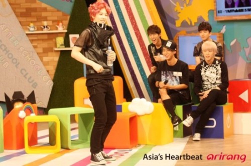 PICz| صور جديدة لـB.A.P في برنامج After School Club Tumblr_mrvfbktSJz1rnkj5ho2_500