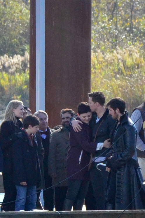 Fotos spoiler capitulos 10-11 Tumblr_mvgcisFJmq1s1bdiuo1_500