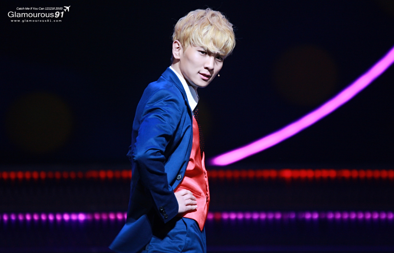 121218 Key @ Catch Me If You Can Musical Tumblr_mfaioxbuv11r5kb7po1_1280