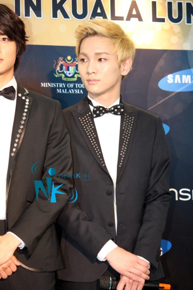 130115 Key @ 27th Golden Disk Awards Tumblr_mgpuodM7Br1r5kb7po1_1280