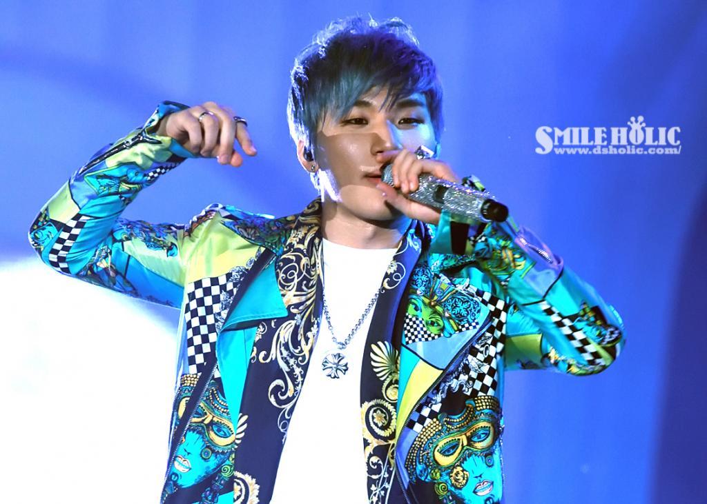 [PhoHD] ALIVE Tour 2012 ở Hồng Kông (8-9-10/12/2012) Tumblr_mewzocoIOO1qb2yato3_1280