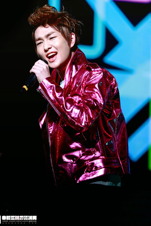 121231/130101 Onew @ MBC Gayo Daejun Tumblr_mfydldCLyM1qdtvhxo1_500