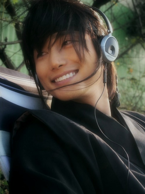 Park Shi Hoo / Пак Ши Ху Tumblr_mjroaetQIH1s4mul3o1_500