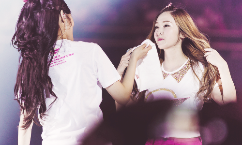 JeTi (Jessica ♥ Tiffany) - Página 4 Tumblr_mt7tbb5ixe1rau35go4_500