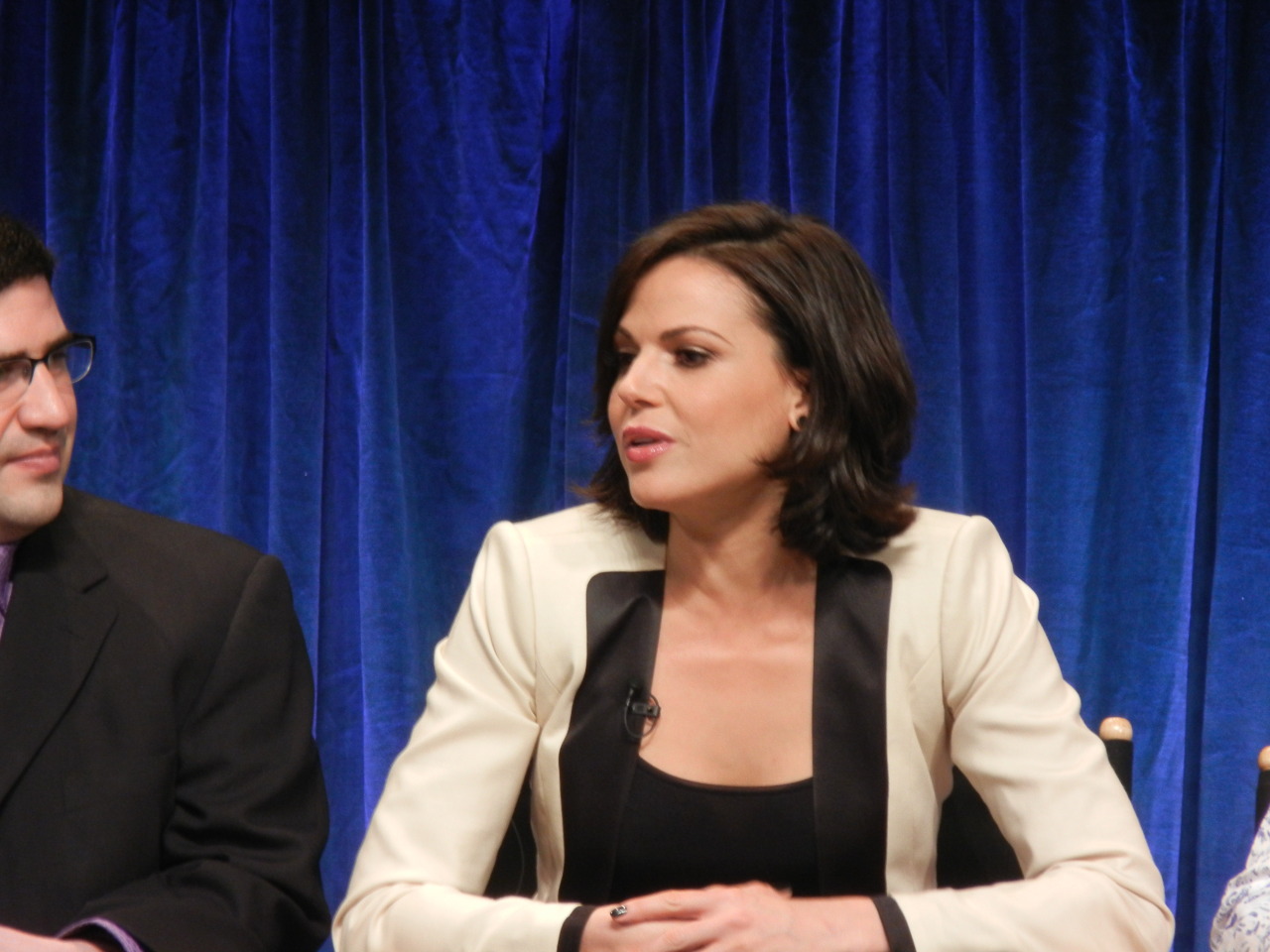 Paley Fest (03/03/2013) Tumblr_mj51ijD5YT1rvcgheo1_1280