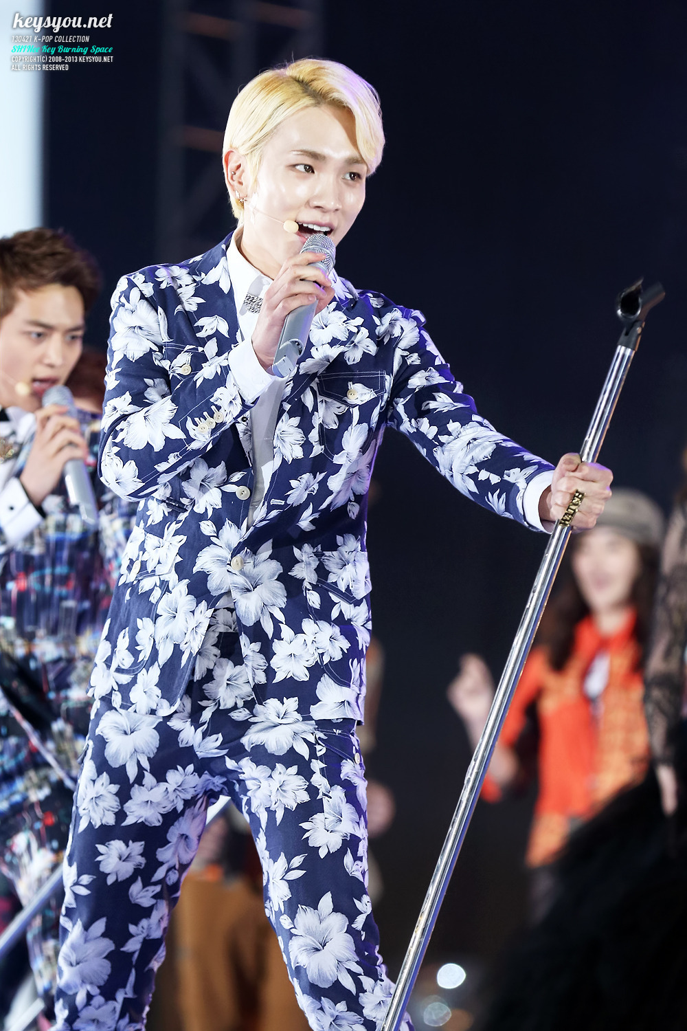 130421 Key @ SBS K-POP Collection in Seoul Concert Tumblr_mlpy3lZNvm1r5kb7po1_1280