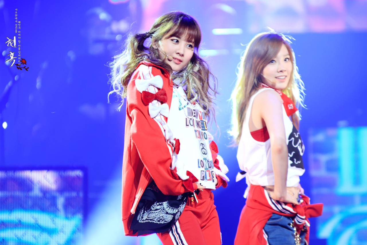 [PIC][06-01-2013]SNSD biểu diễn tại "KBS Open Concert" vào chiều nay - Page 7 Tumblr_mgv6ljqgb01rs68xto1_1280