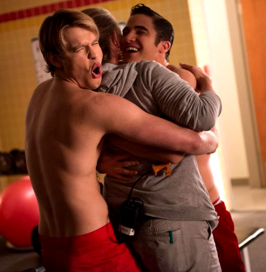 [Glee] Saison 4 - Episode 12 - Naked - Page 2 Tumblr_mjkho9sNyc1r5an0ro1_1280